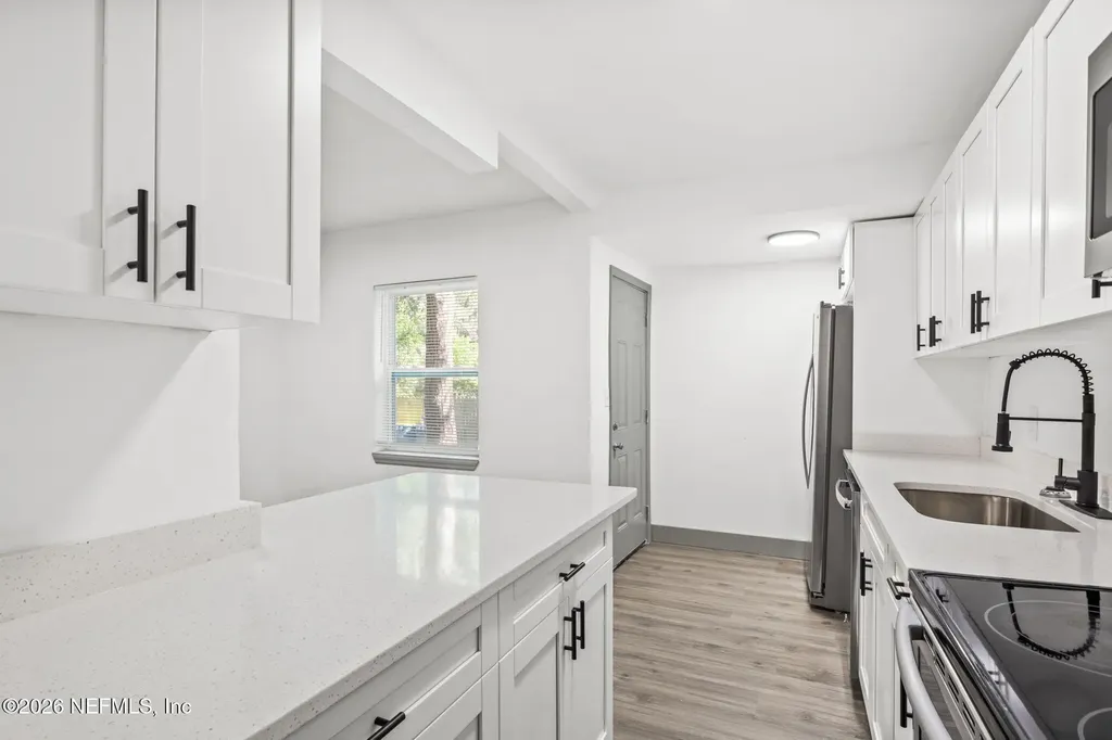 2341 Lake Lucina Drive Jacksonville FL 32211