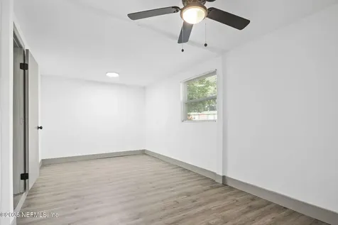 2341 Lake Lucina Drive Jacksonville FL 32211