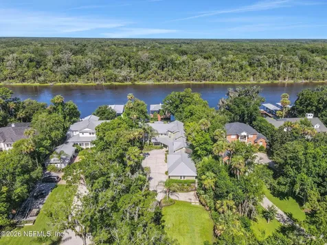 127 S Roscoe Boulevard Ponte Vedra Beach FL 32082