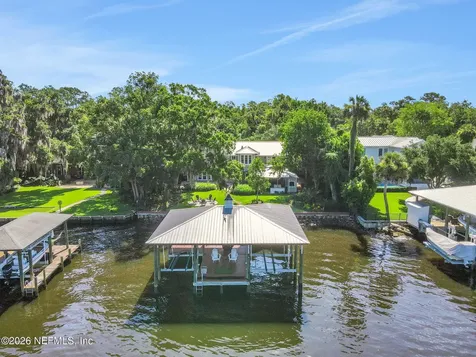 127 S Roscoe Boulevard Ponte Vedra Beach FL 32082