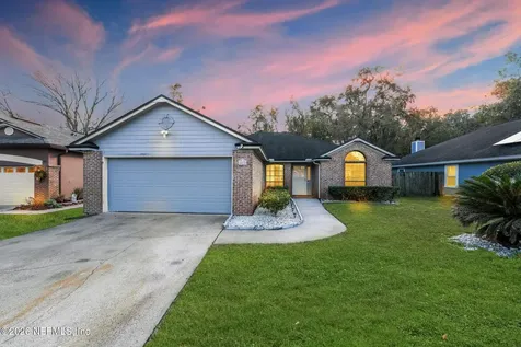 4472 Misty Dawn Court S Jacksonville FL 32277