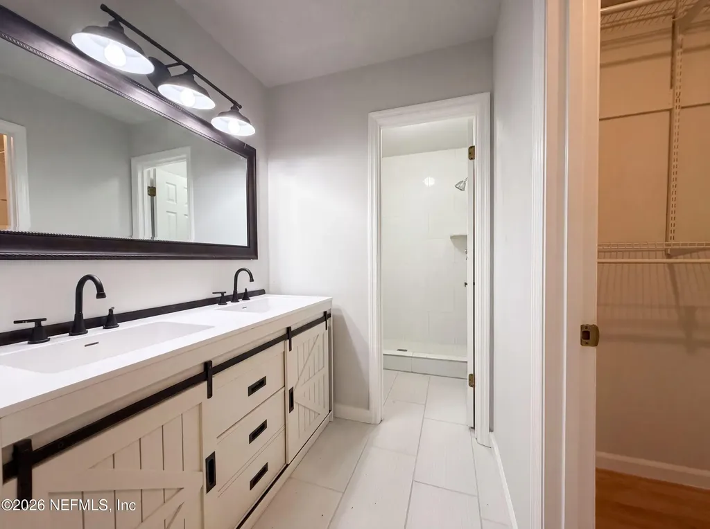321 Paradise Circle Satsuma FL 32189