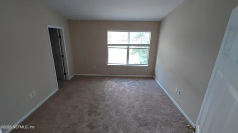 5976 Pavilion Drive Jacksonville FL 32258