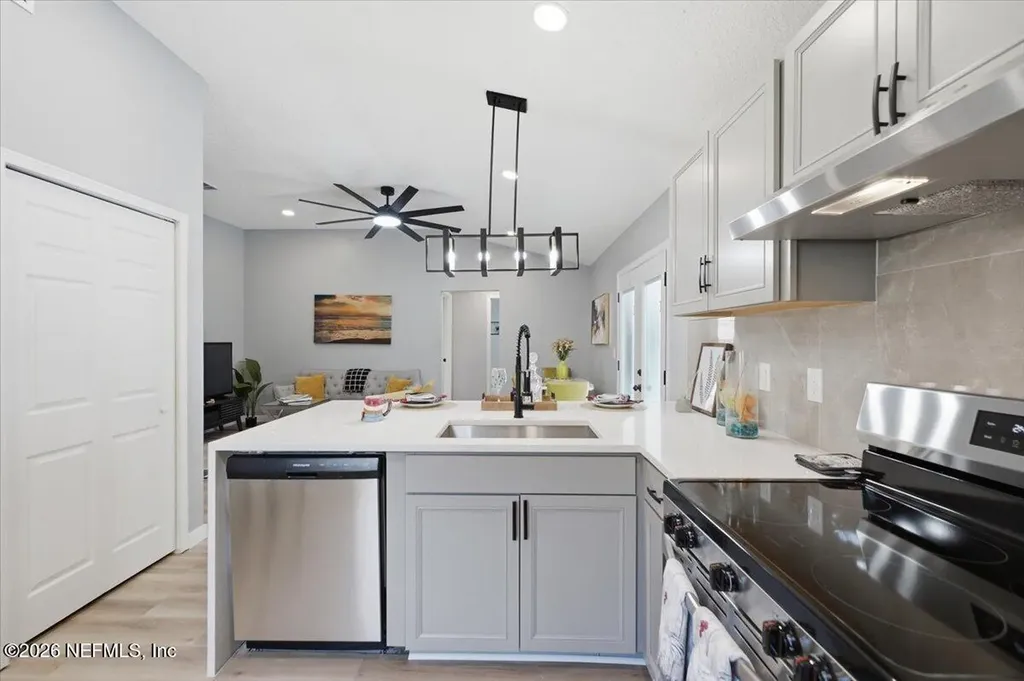 1064 Buccaneer Boulevard Green Cove Springs FL 32043