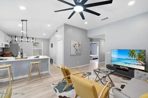 1064 Buccaneer Boulevard Green Cove Springs FL 32043