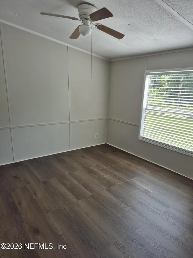 105 Posey Lane Pomona Park FL 32181