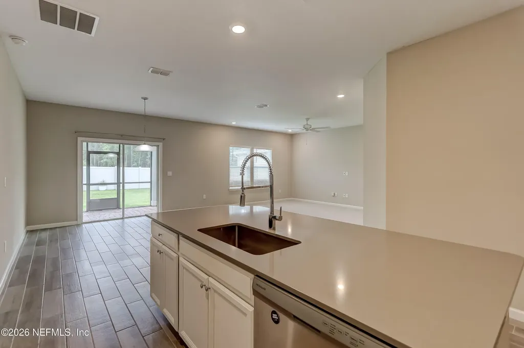 10386 Pavnes Creek Drive Jacksonville FL 32222