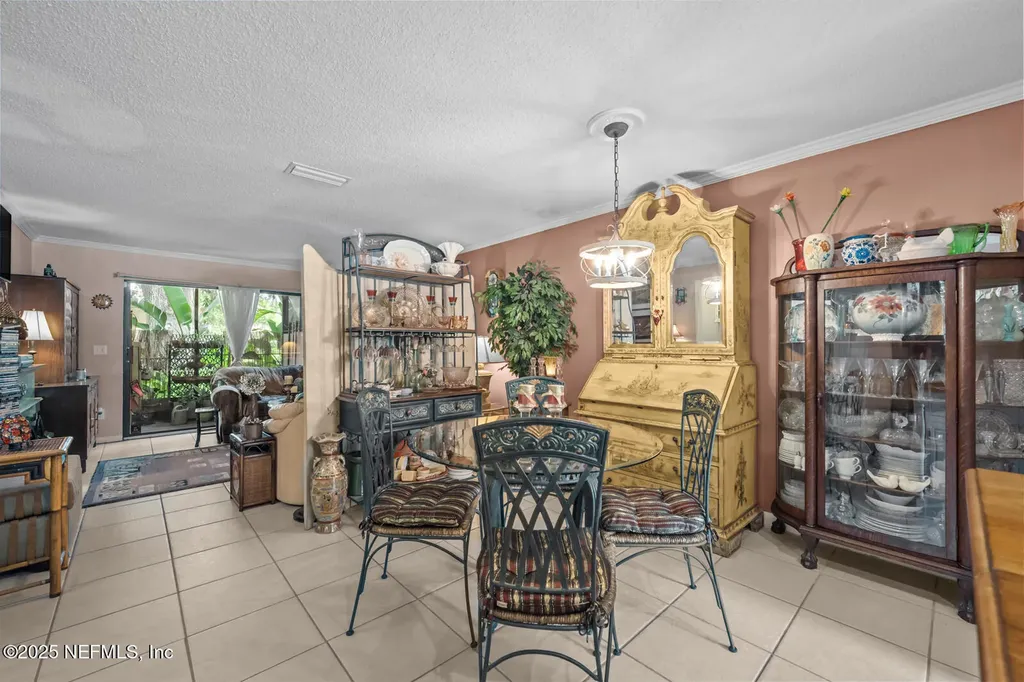 5811 Atlantic Boulevard Jacksonville FL 32207