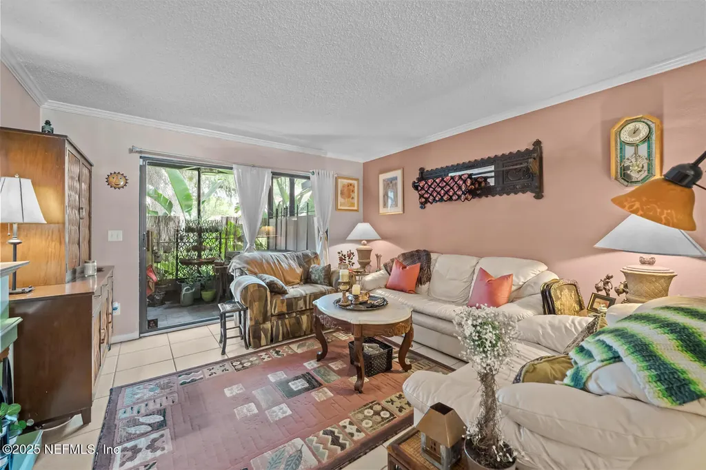 5811 Atlantic Boulevard Jacksonville FL 32207