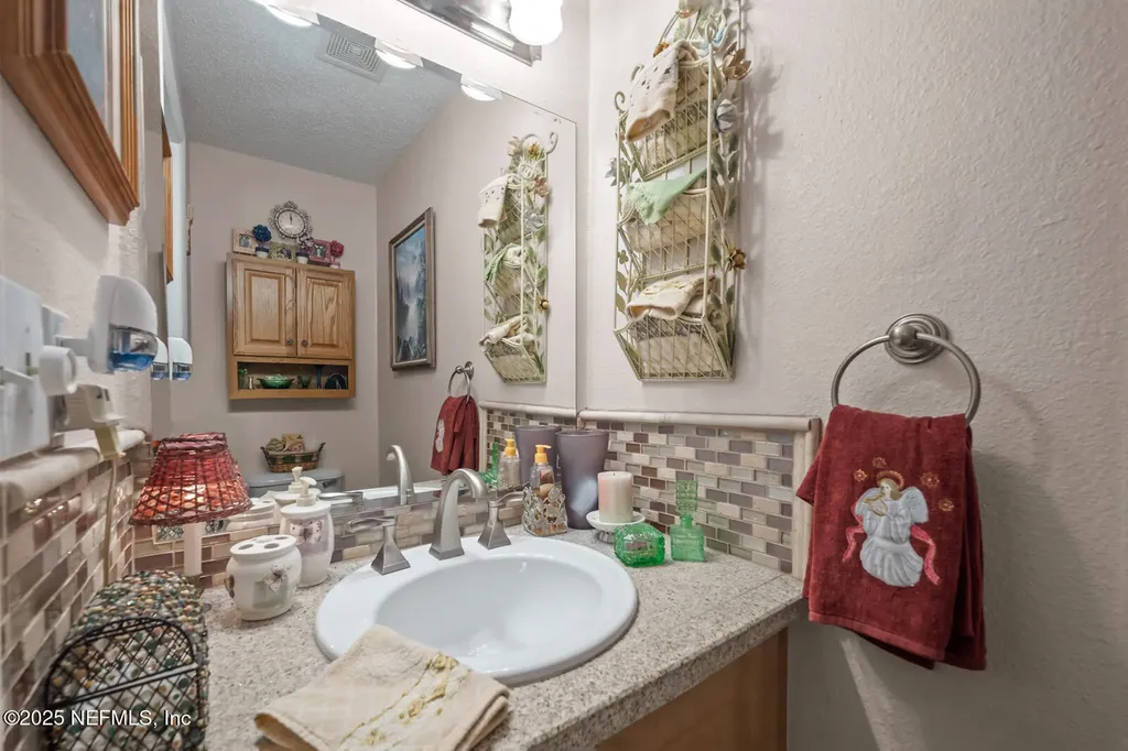5811 Atlantic Boulevard Jacksonville FL 32207