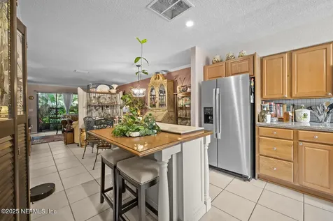 5811 Atlantic Boulevard Jacksonville FL 32207