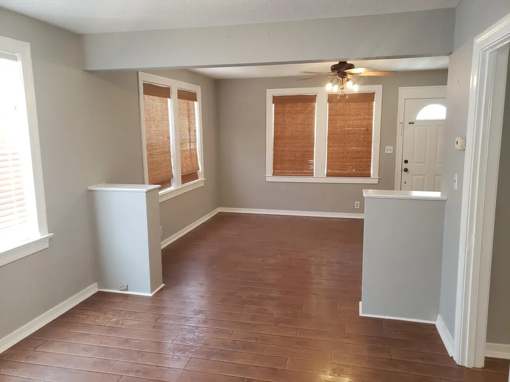 4965 Fremont Street Jacksonville FL 32210