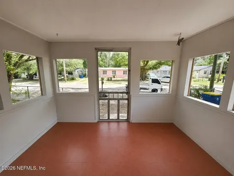 9042 7th Avenue Jacksonville FL 32208