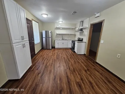 444 Alder Street Jacksonville FL 32206