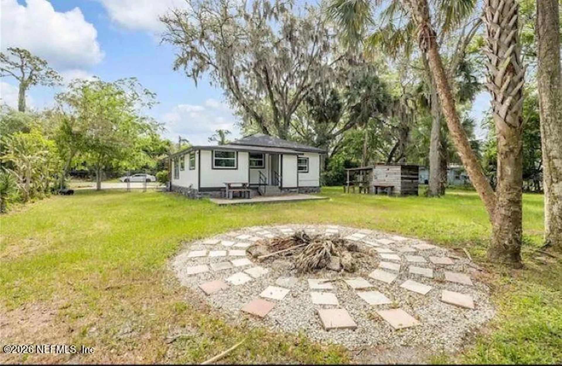 1956 Pioneer Trail New Smyrna Beach FL 32168