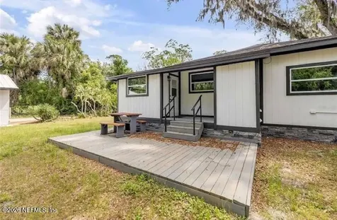 1956 Pioneer Trail New Smyrna Beach FL 32168