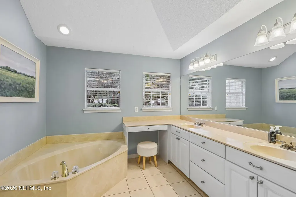 3686 St Andrews Court Green Cove Springs FL 32043