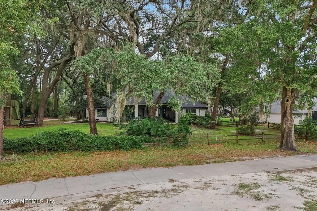 3686 St Andrews Court Green Cove Springs FL 32043
