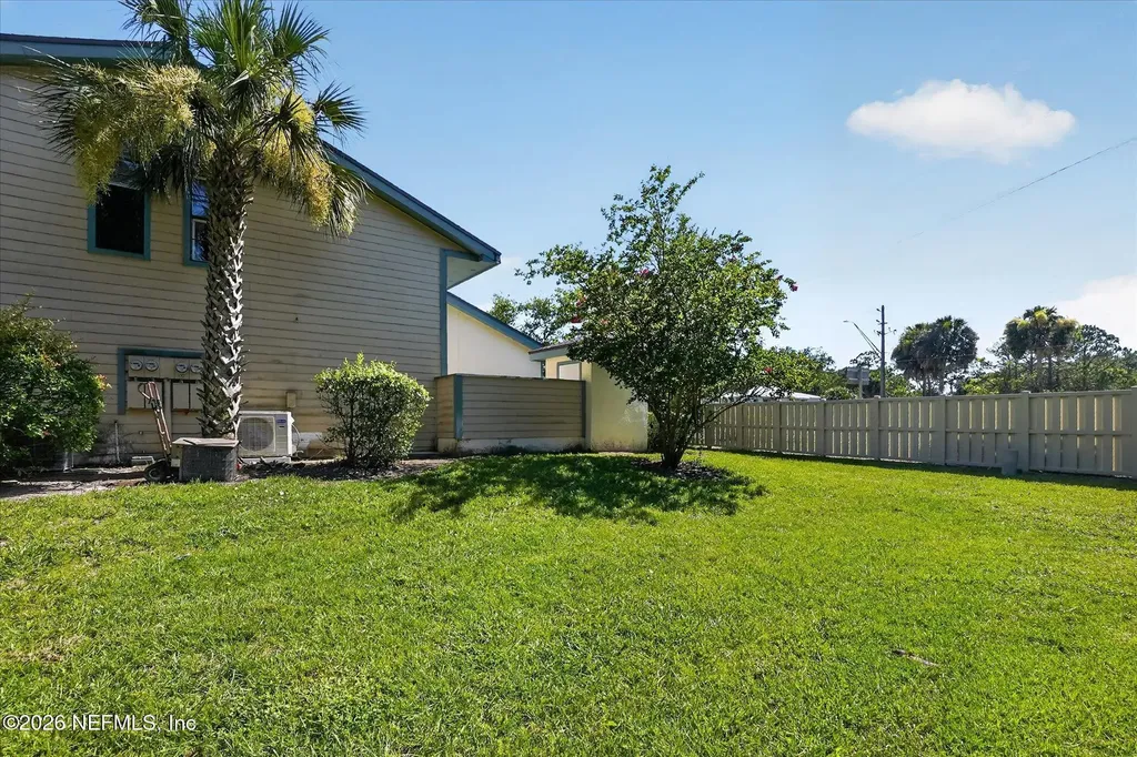 101 Courageous Court N Jacksonville FL 32233