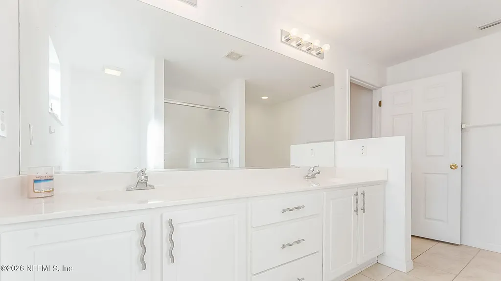 8 White Hurst Lane Palm Coast FL 32164