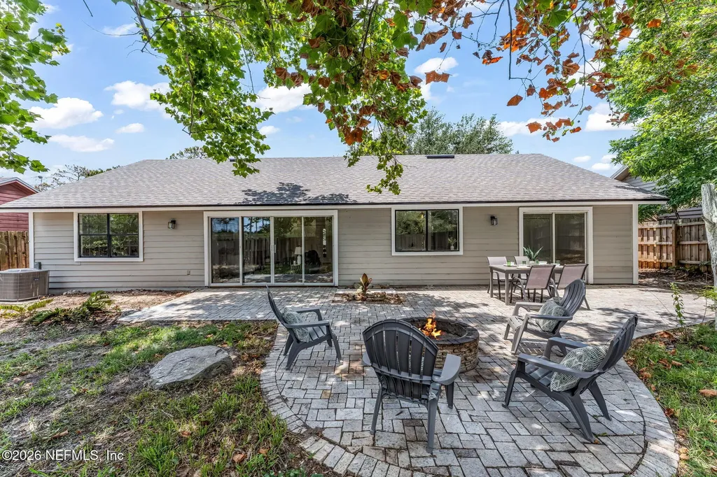 3953 Arbor Bluff Lane E Jacksonville FL 32225
