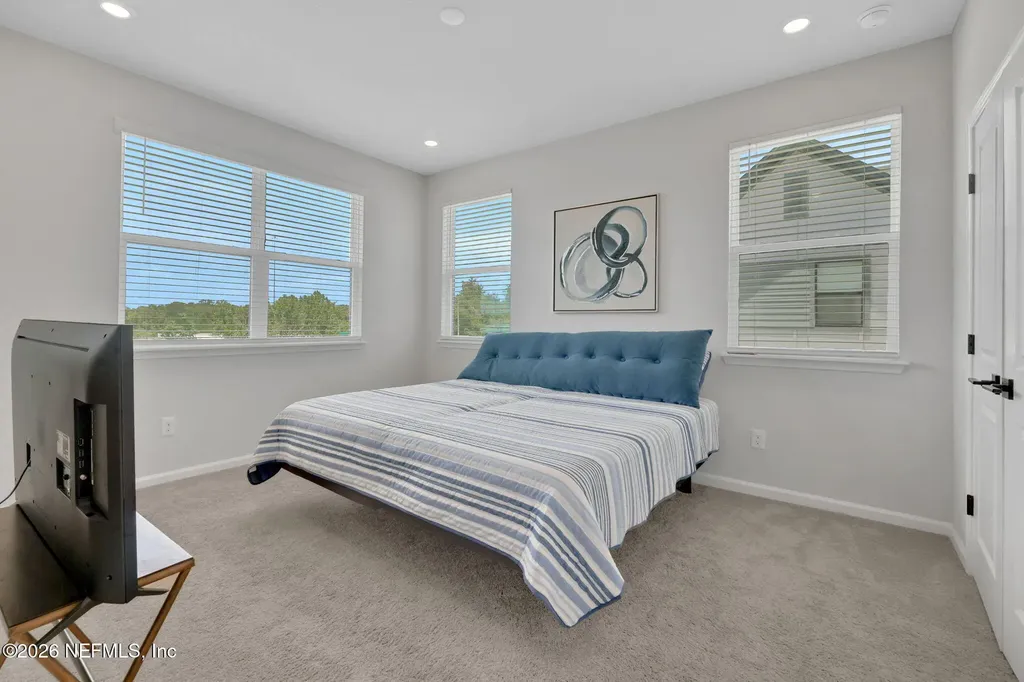 1096 Farwell Street Jacksonville FL 32204