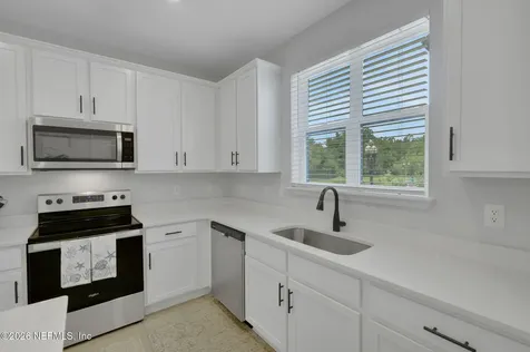 1096 Farwell Street Jacksonville FL 32204