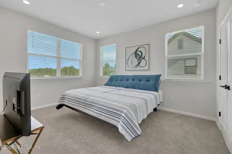 1096 Farwell Street Jacksonville FL 32204