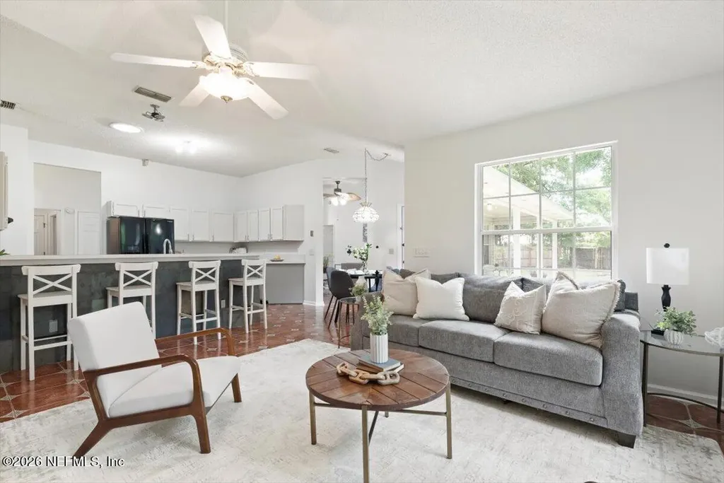 4325 Apple Tree Place Jacksonville FL 32258