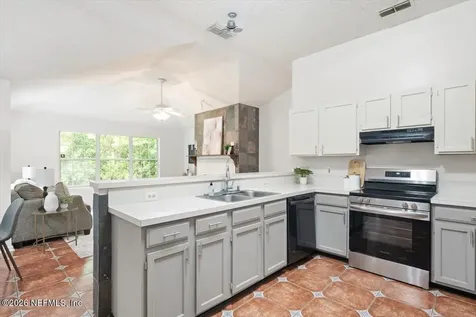 4325 Apple Tree Place Jacksonville FL 32258