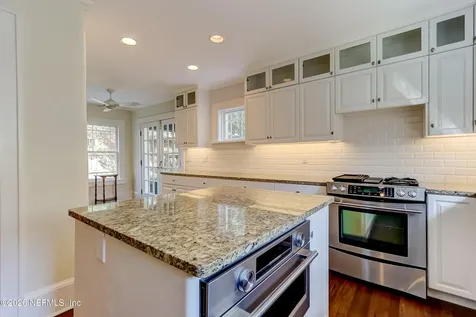 3684 Pine Street Jacksonville FL 32205