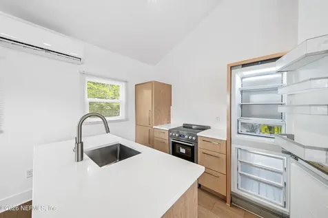 232-234 Hopkins Street Neptune Beach FL 32266