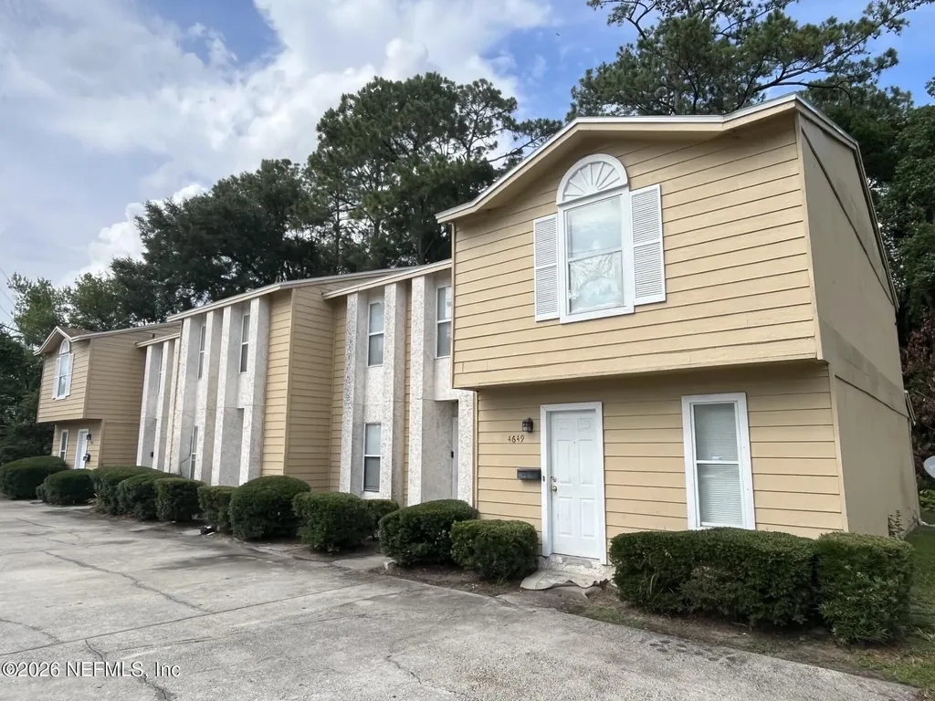 4643 Barnes Road Jacksonville FL 32207