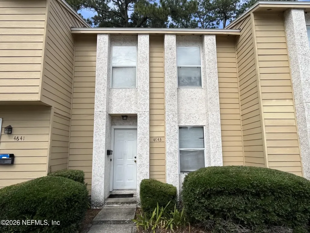 4643 Barnes Road Jacksonville FL 32207