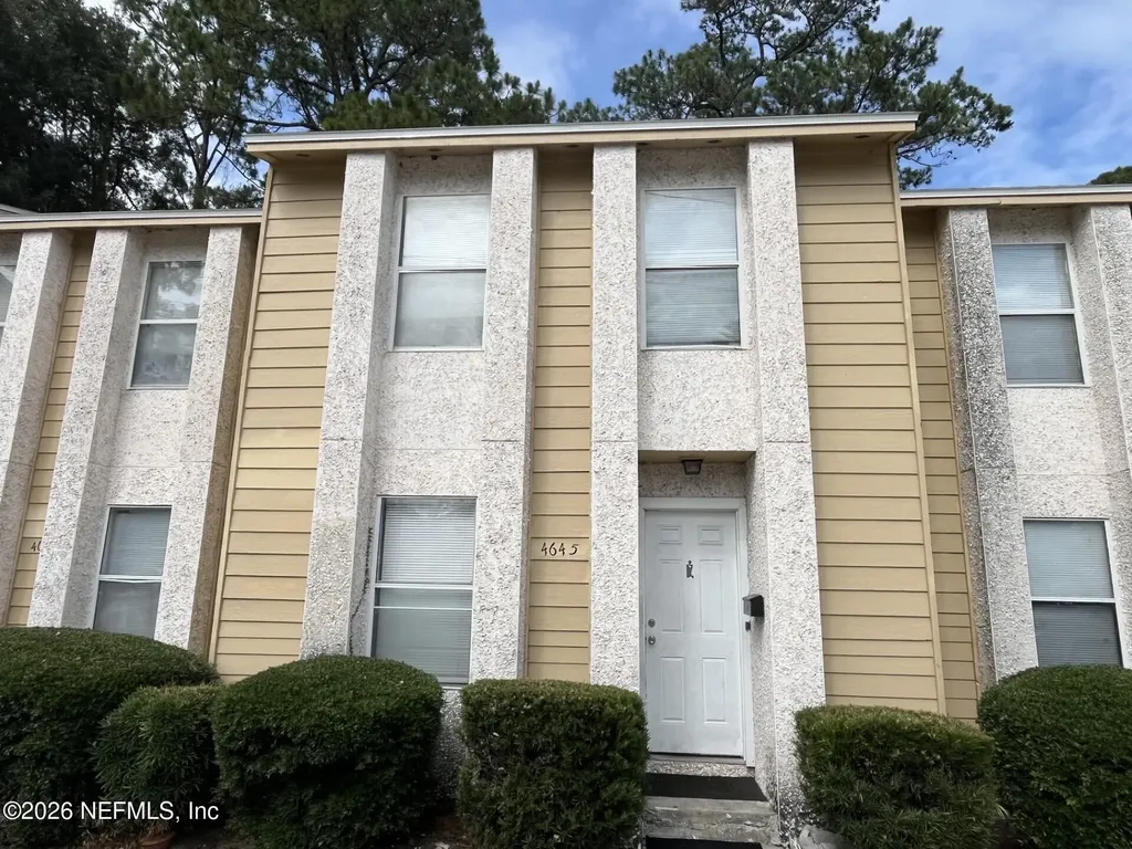 4643 Barnes Road Jacksonville FL 32207