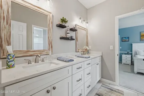 8688 Rolling Brook Lane Jacksonville FL 32256