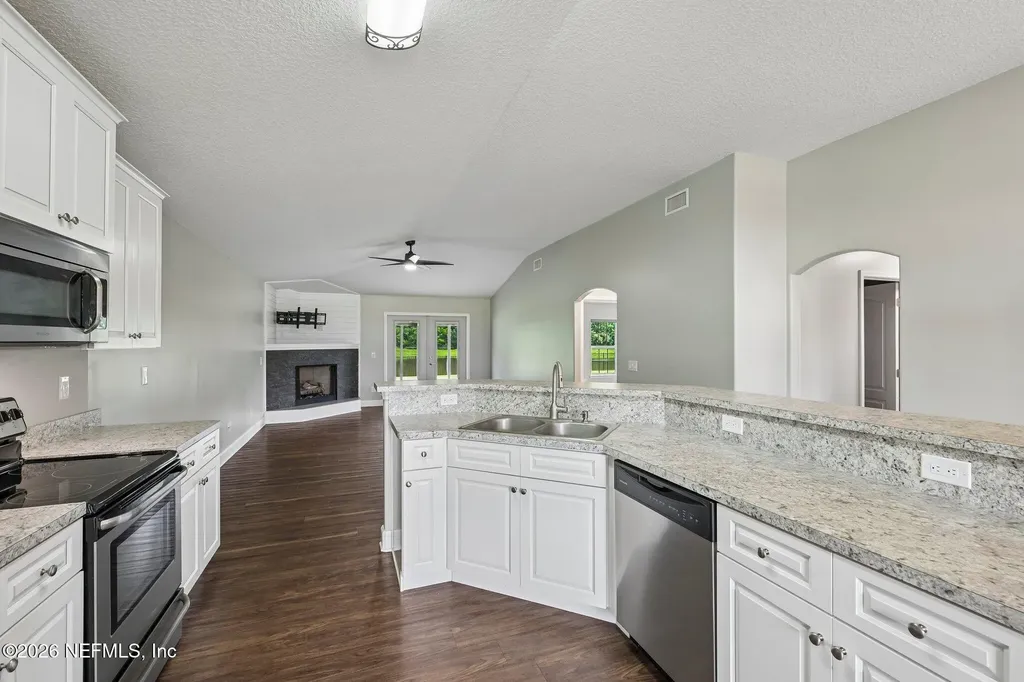51065 Bloomington Way Callahan FL 32011