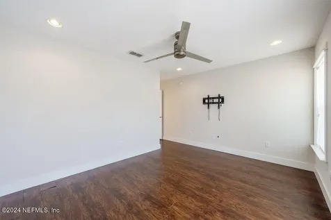 728 10th Avenue S Jacksonville Beach FL 32250