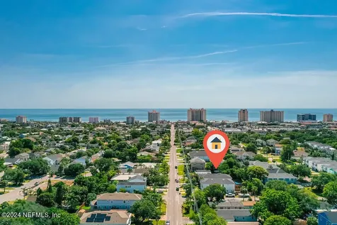 728 10th Avenue S Jacksonville Beach FL 32250