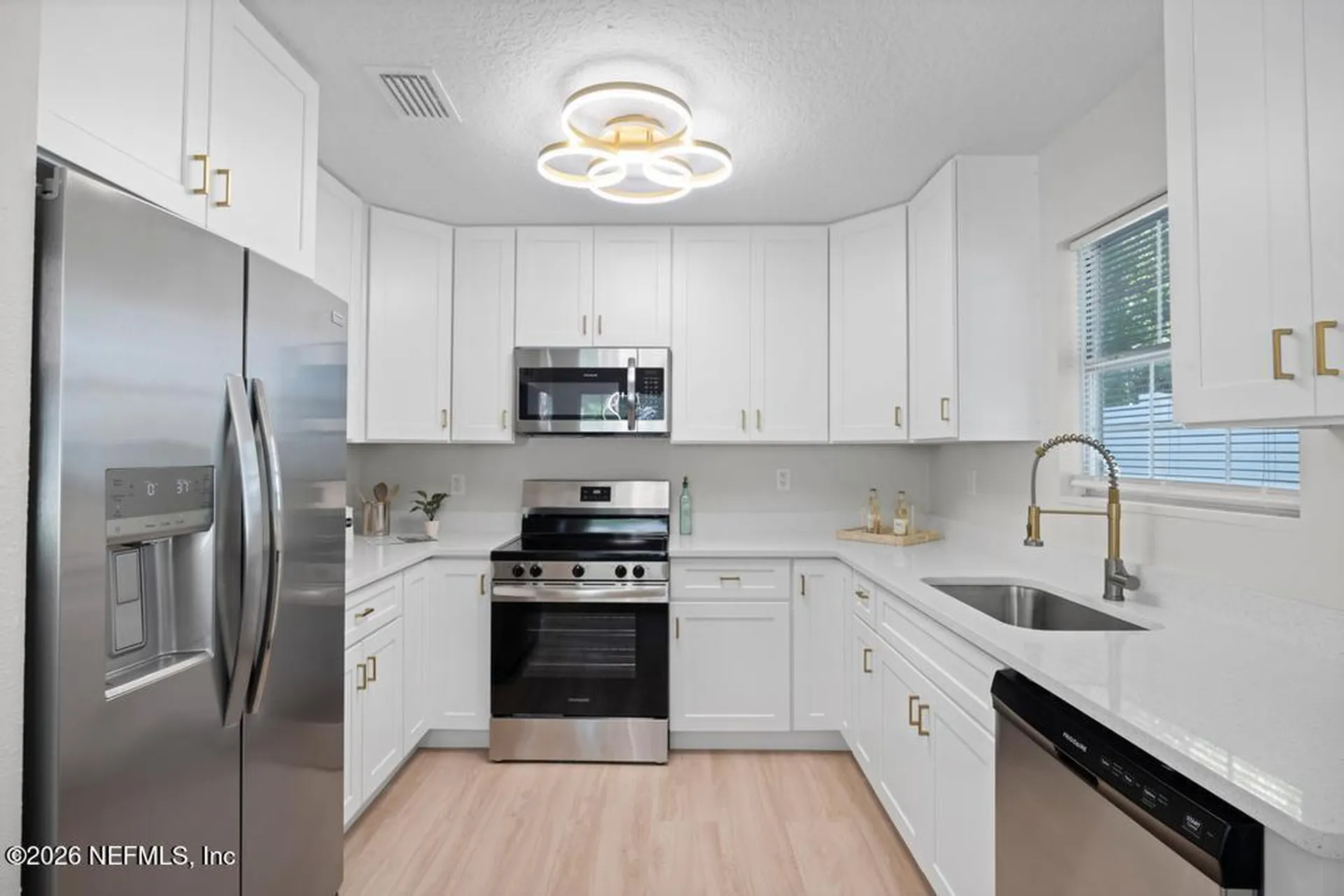 824 S 10th Street Fernandina Beach FL 32034