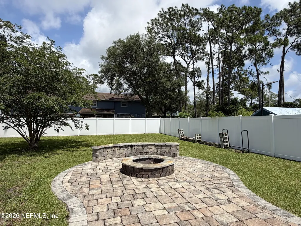 1919 Derringer Road Jacksonville FL 32225