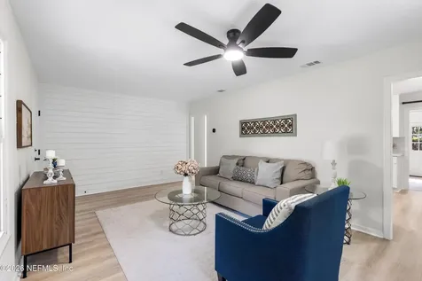 621 S 18th Street Palatka FL 32177