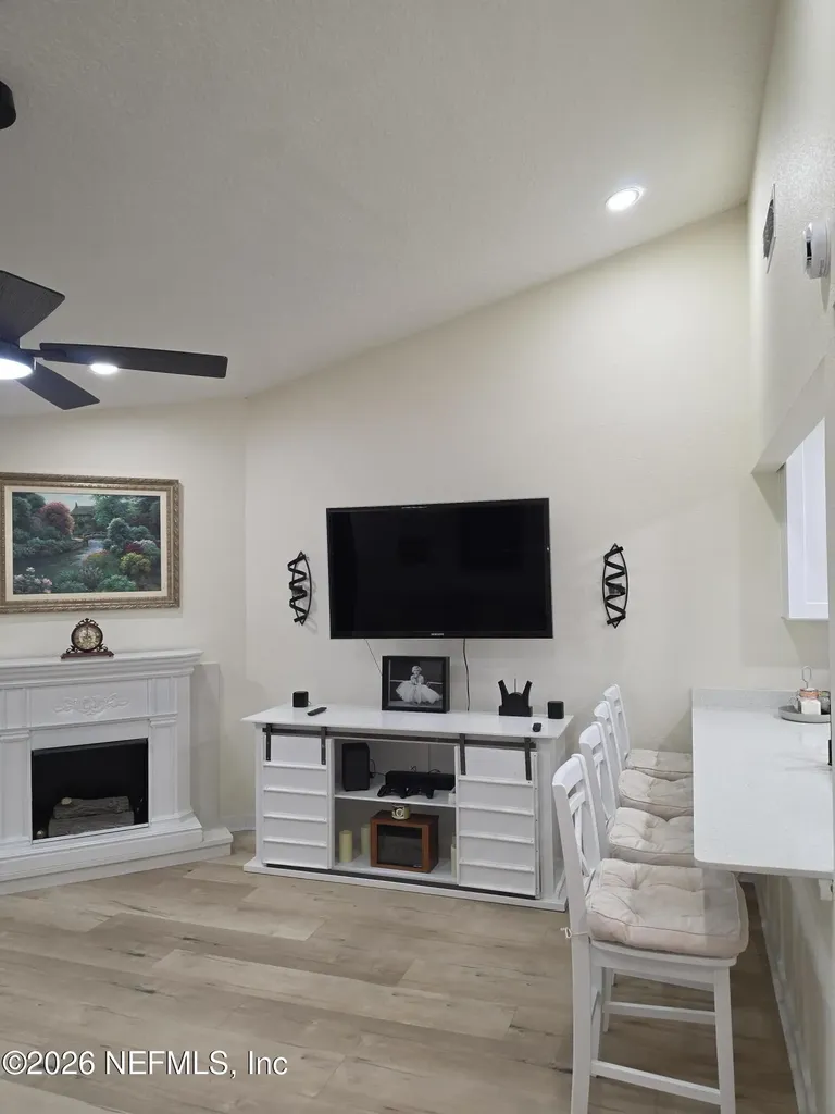 7411 Colony Cove Lane Jacksonville FL 32277