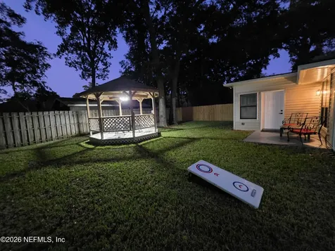 7411 Colony Cove Lane Jacksonville FL 32277