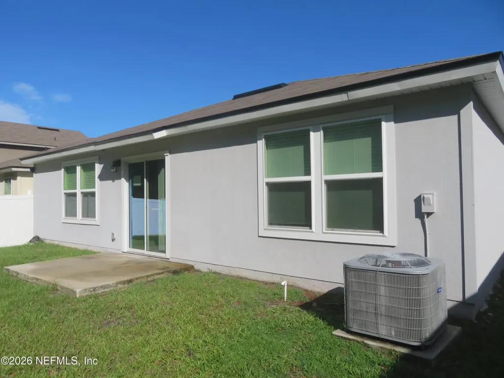 2568 Oak Stream Drive Green Cove Springs FL 32043