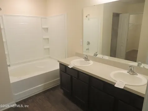 2568 Oak Stream Drive Green Cove Springs FL 32043