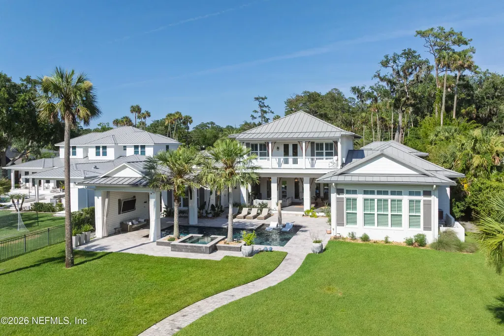 25 N Roscoe Boulevard Ponte Vedra Beach FL 32082