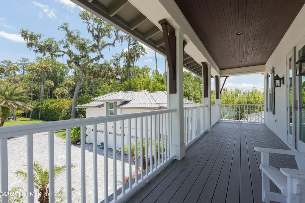 25 N Roscoe Boulevard Ponte Vedra Beach FL 32082