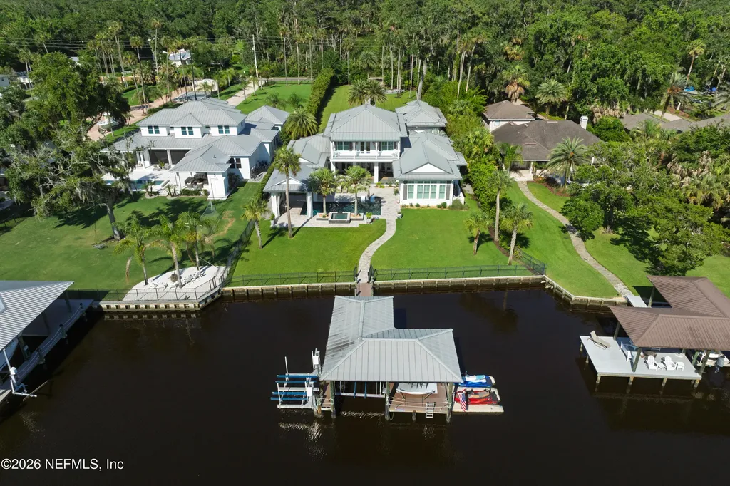 25 N Roscoe Boulevard Ponte Vedra Beach FL 32082