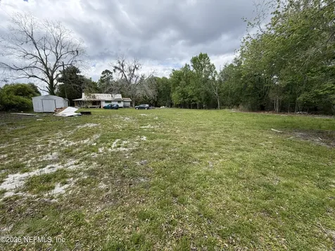 10033 SW County Road Drive Starke FL 32640